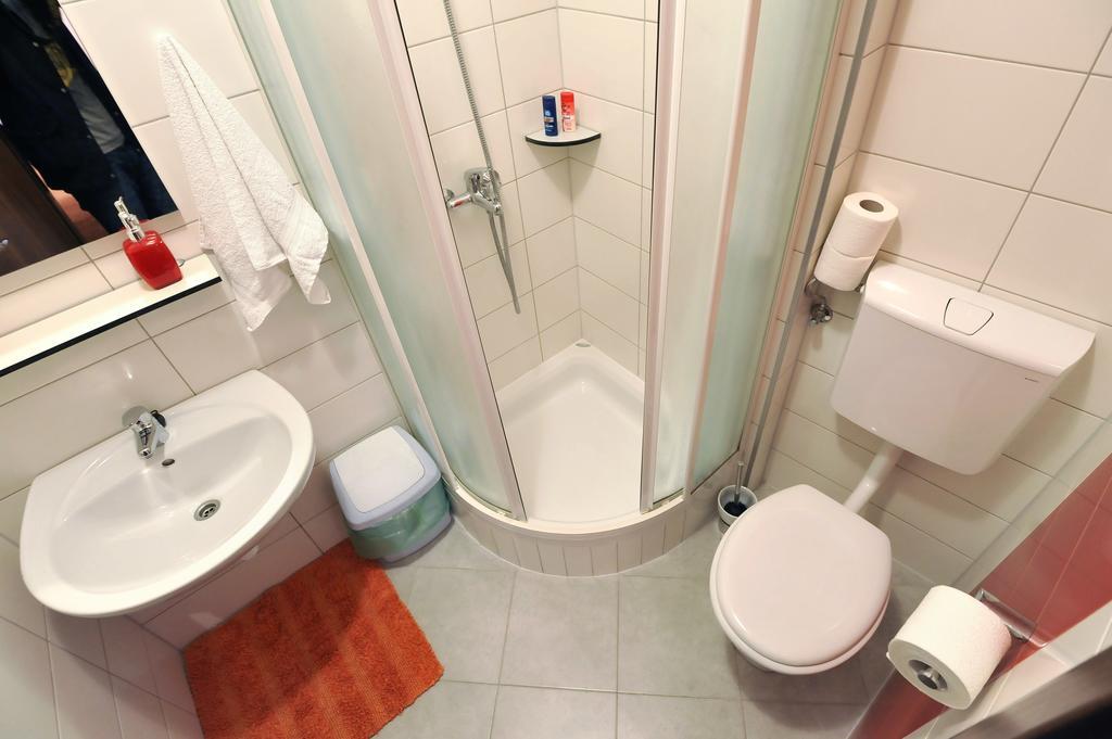 & 72 Apartman Zára